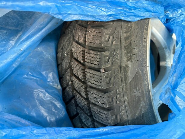 volvo-v70-diesel-2010-big-22
