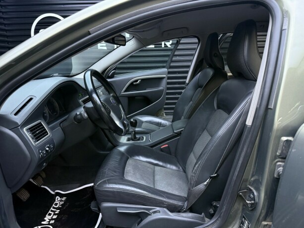 volvo-v70-diesel-2010-big-17