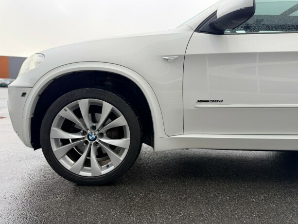 bmw-x5-diesel-2010-big-42