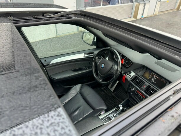 bmw-x5-diesel-2010-big-14