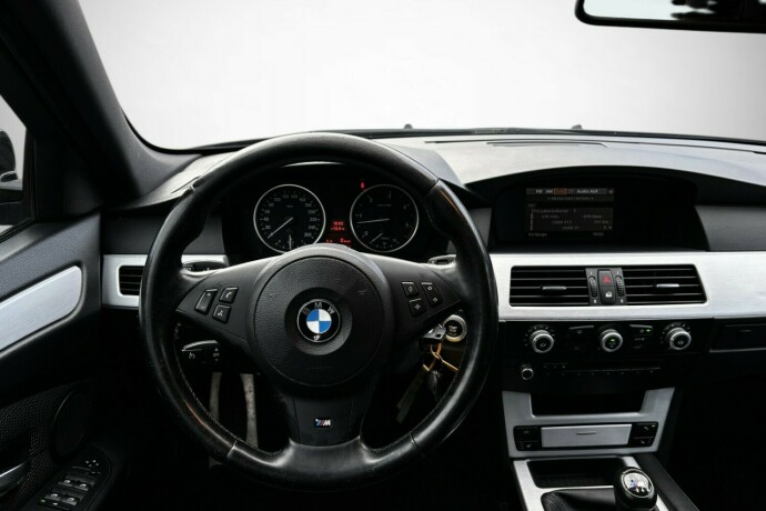 bmw-525d-diesel-2008-big-35