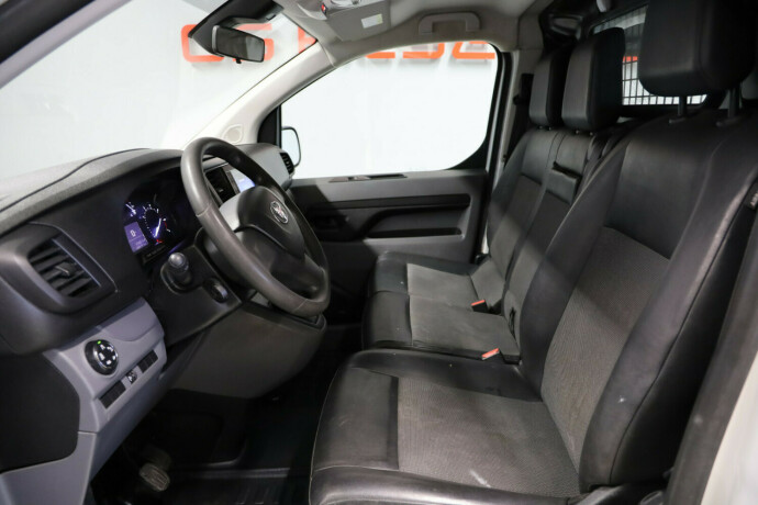 toyota-proace-diesel-2018-big-8