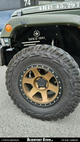 jeep-wrangler-unlimited-bensin-2016-big-28