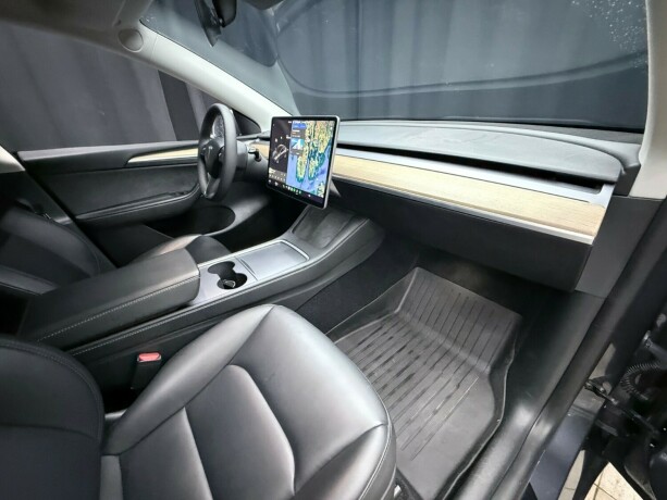 tesla-model-y-elektrisitet-2021-big-21