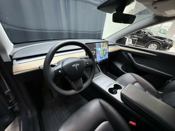 tesla-model-y-elektrisitet-2021-big-11