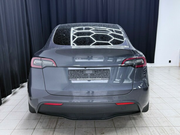 tesla-model-y-elektrisitet-2021-big-6