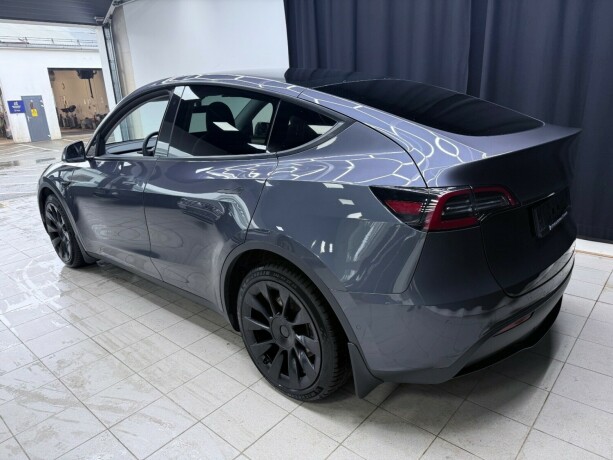 tesla-model-y-elektrisitet-2021-big-4