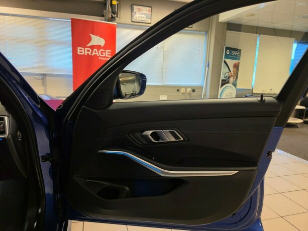 bmw-330e-plug-in-petrol-2020-big-16