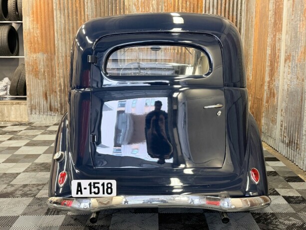 ford-v8-bensin-1939-big-15