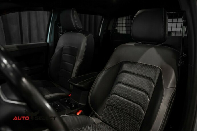 volkswagen-amarok-diesel-2023-big-23