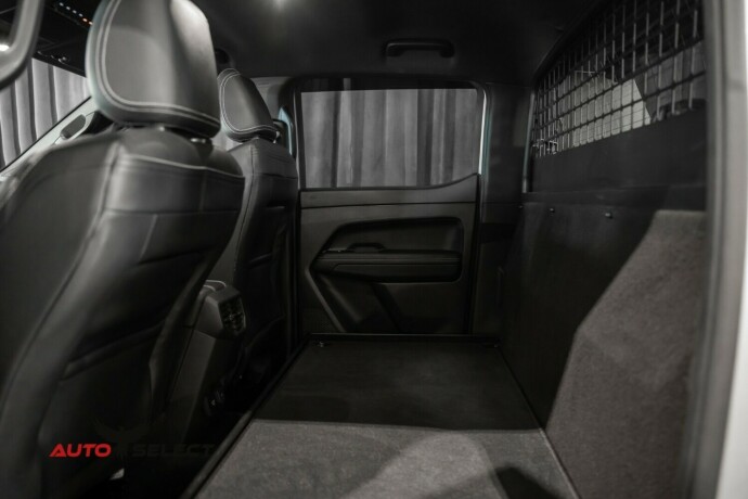 volkswagen-amarok-diesel-2023-big-15