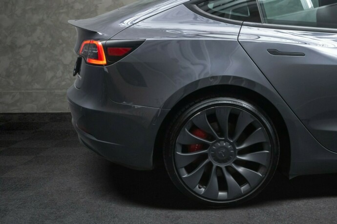 tesla-model-3-elektrisitet-2022-big-9