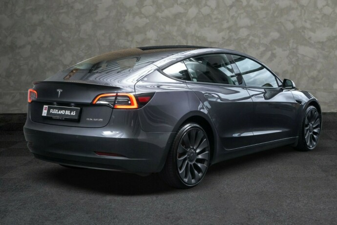 tesla-model-3-elektrisitet-2022-big-7