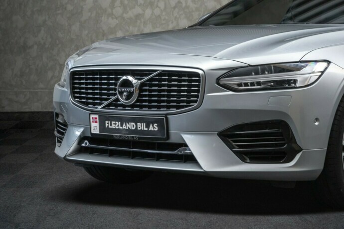 volvo-s90-elektrisitetbensin-2018-big-3