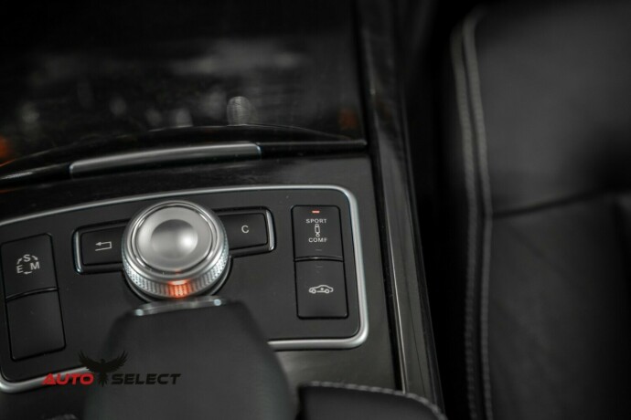 mercedes-benz-e55-bensin-2011-big-47