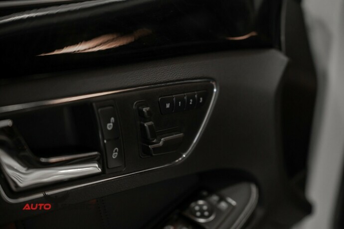 mercedes-benz-e55-bensin-2011-big-28