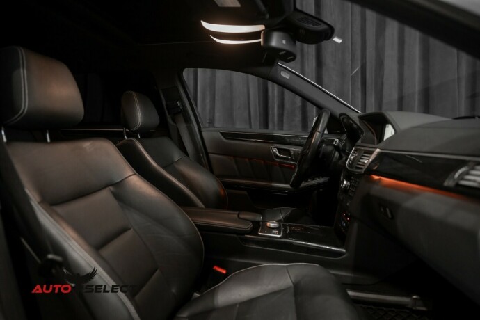 mercedes-benz-e55-bensin-2011-big-26