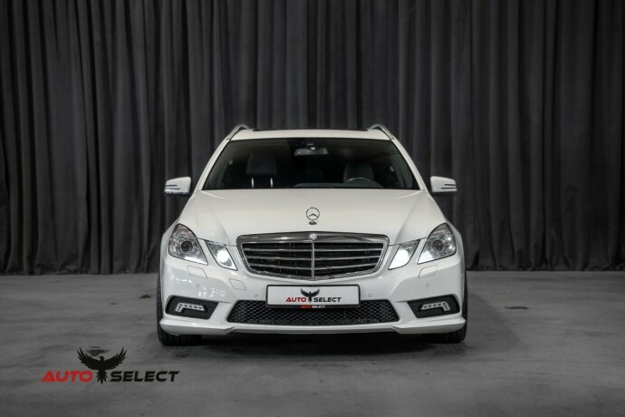 mercedes-benz-e55-bensin-2011-big-4