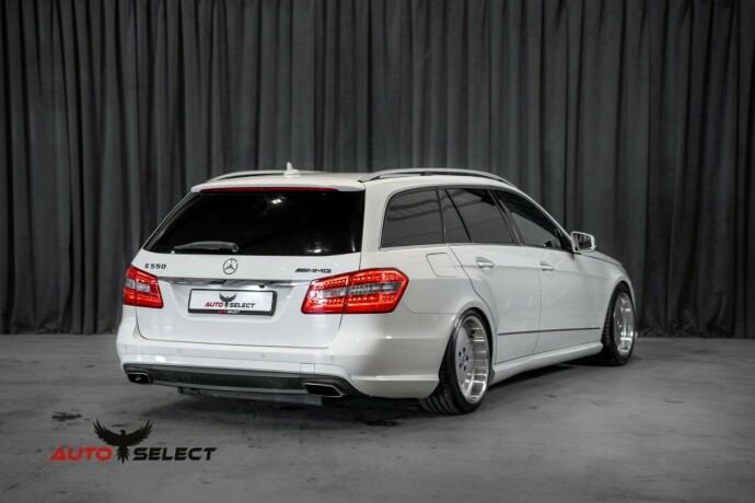 mercedes-benz-e55-bensin-2011-big-16