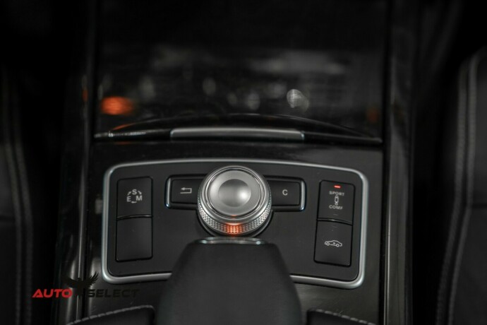 mercedes-benz-e55-bensin-2011-big-45