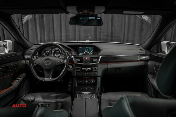 mercedes-benz-e55-bensin-2011-big-42