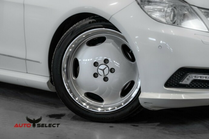 mercedes-benz-e55-bensin-2011-big-2