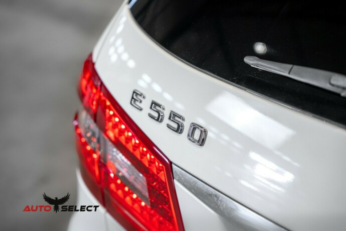 mercedes-benz-e55-bensin-2011-big-10