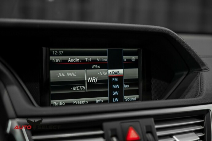 mercedes-benz-e55-bensin-2011-big-52