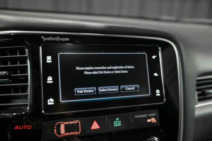 mitsubishi-outlander-elektrisitetbensin-2017-big-43