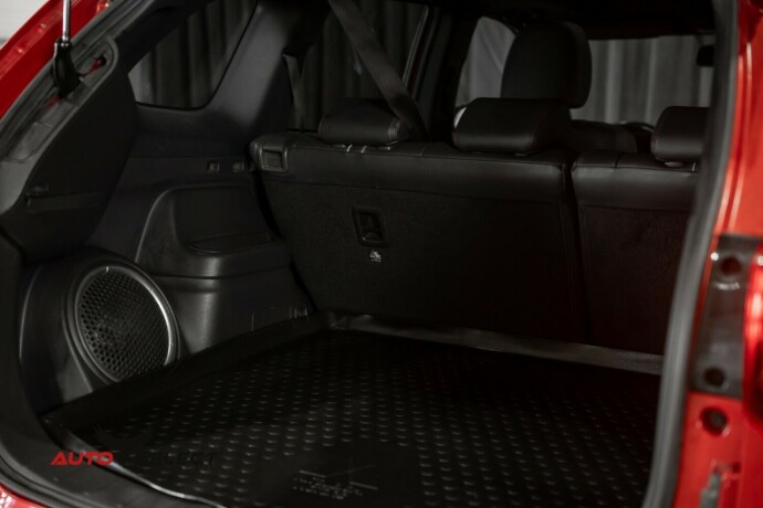 mitsubishi-outlander-elektrisitetbensin-2017-big-10