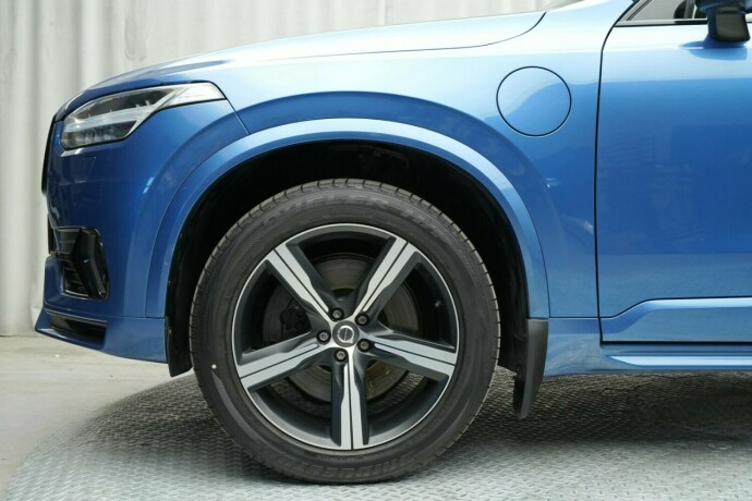 volvo-xc-90-elektrisitetbensin-2018-big-13