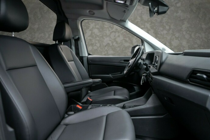 volkswagen-caddy-maxi-diesel-2021-big-22