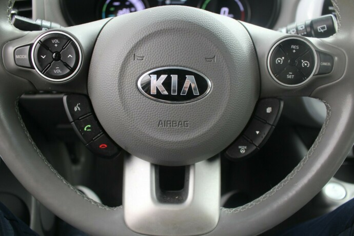 kia-soul-elektrisitet-2018-big-12