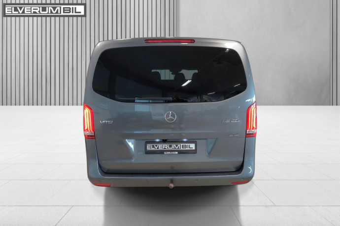 mercedes-benz-vito-diesel-2023-big-7