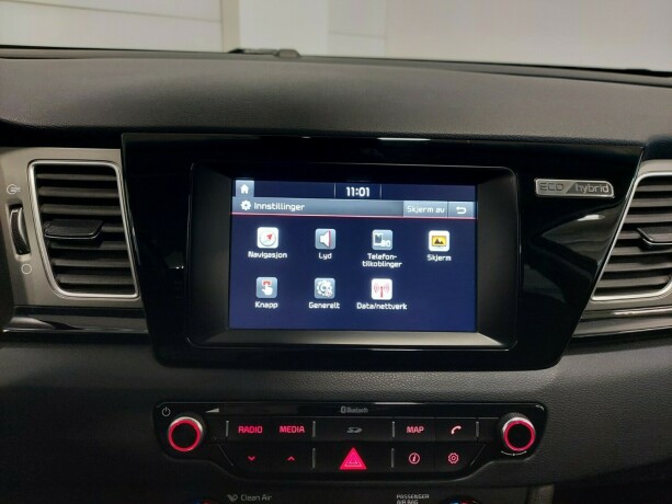 kia-niro-elektrisitetbensin-2017-big-39