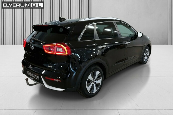 kia-niro-elektrisitetbensin-2017-big-8