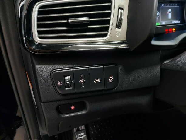 kia-niro-elektrisitetbensin-2017-big-28