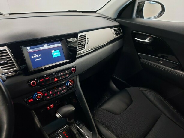 kia-niro-elektrisitetbensin-2017-big-44