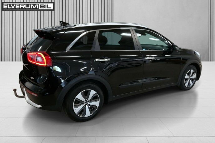 kia-niro-elektrisitetbensin-2017-big-9
