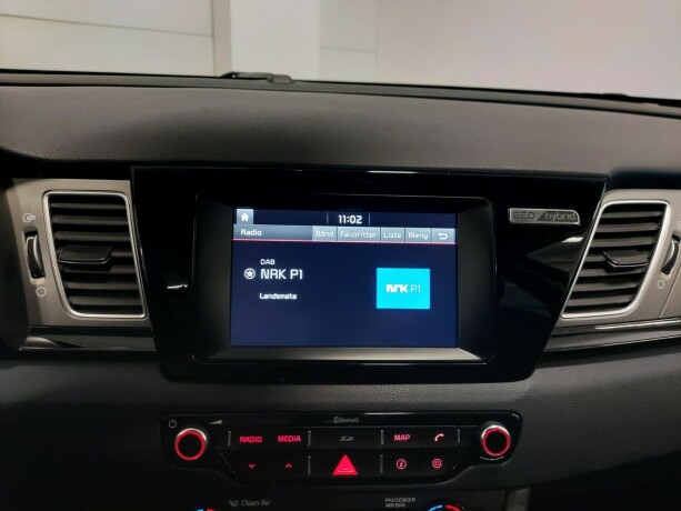 kia-niro-elektrisitetbensin-2017-big-43