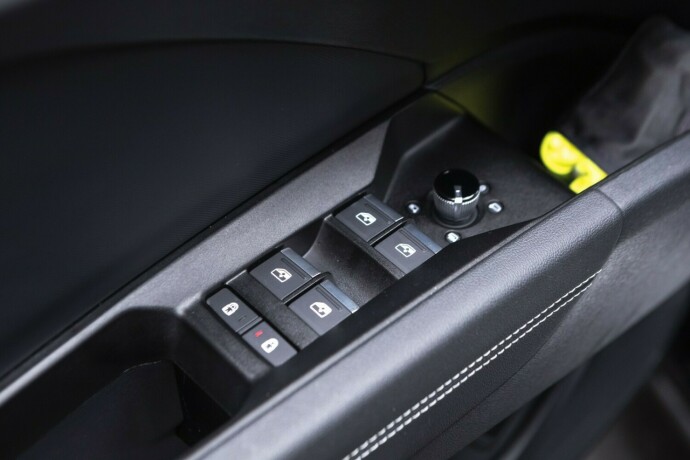 audi-q4-e-tron-elektrisitet-2025-big-22