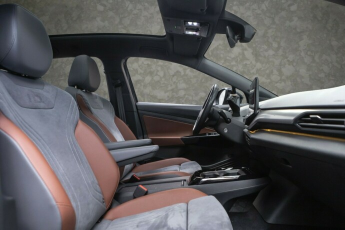 volkswagen-id4-elektrisitet-2021-big-26