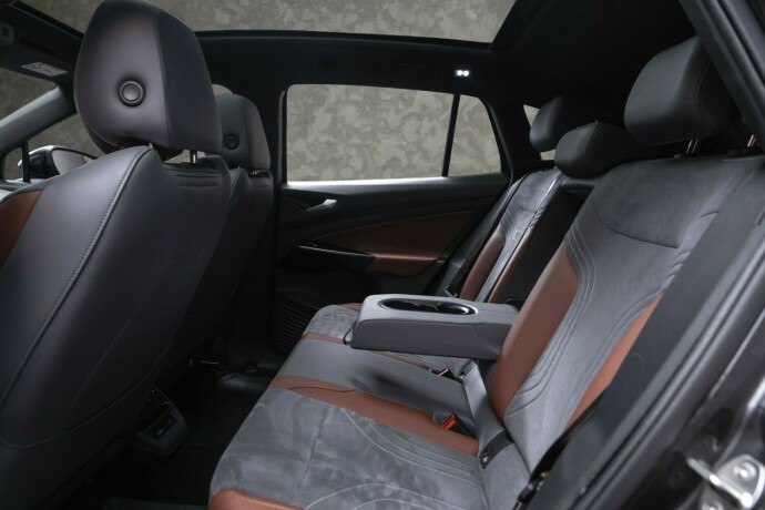 volkswagen-id4-elektrisitet-2021-big-22