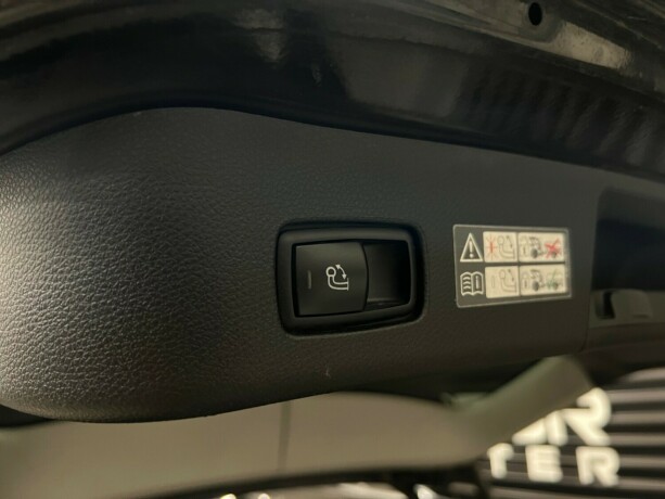 mercedes-benz-250-diesel-2012-big-29