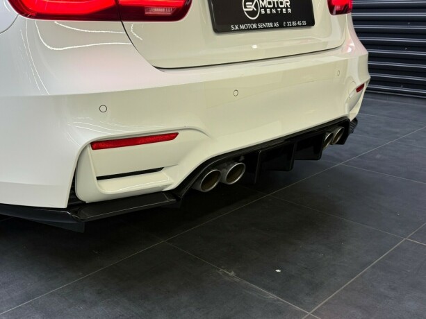 bmw-m3-bensin-2016-big-11