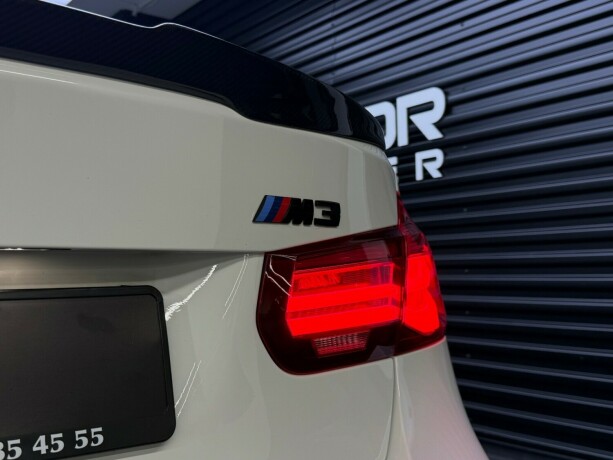 bmw-m3-bensin-2016-big-12