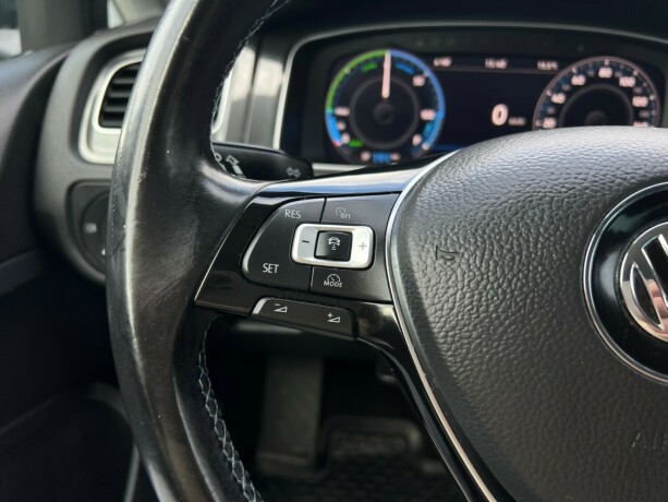 volkswagen-e-golf-vii-elektrisitet-2018-big-15