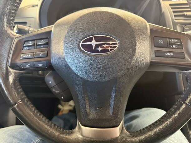 subaru-xv-bensin-2013-big-33