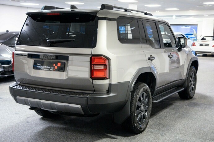 toyota-land-cruiser-diesel-2025-big-2