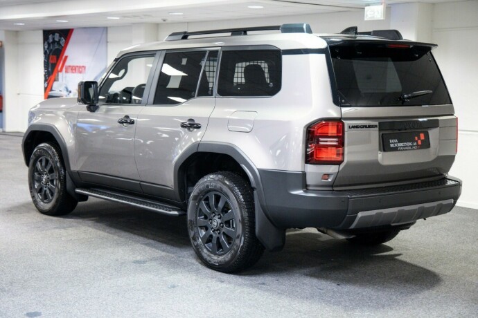 toyota-land-cruiser-diesel-2025-big-1